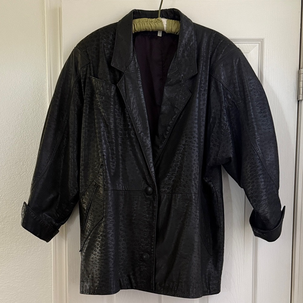 VTG 1980s Black textured leather Oversized Blazer